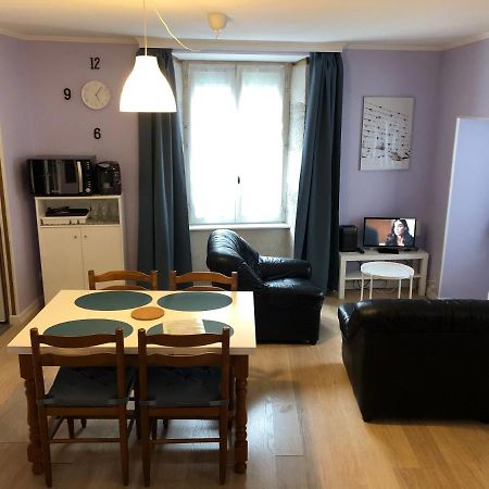 Chez Gustou Apartment Chaudes-Aigues Bagian luar foto