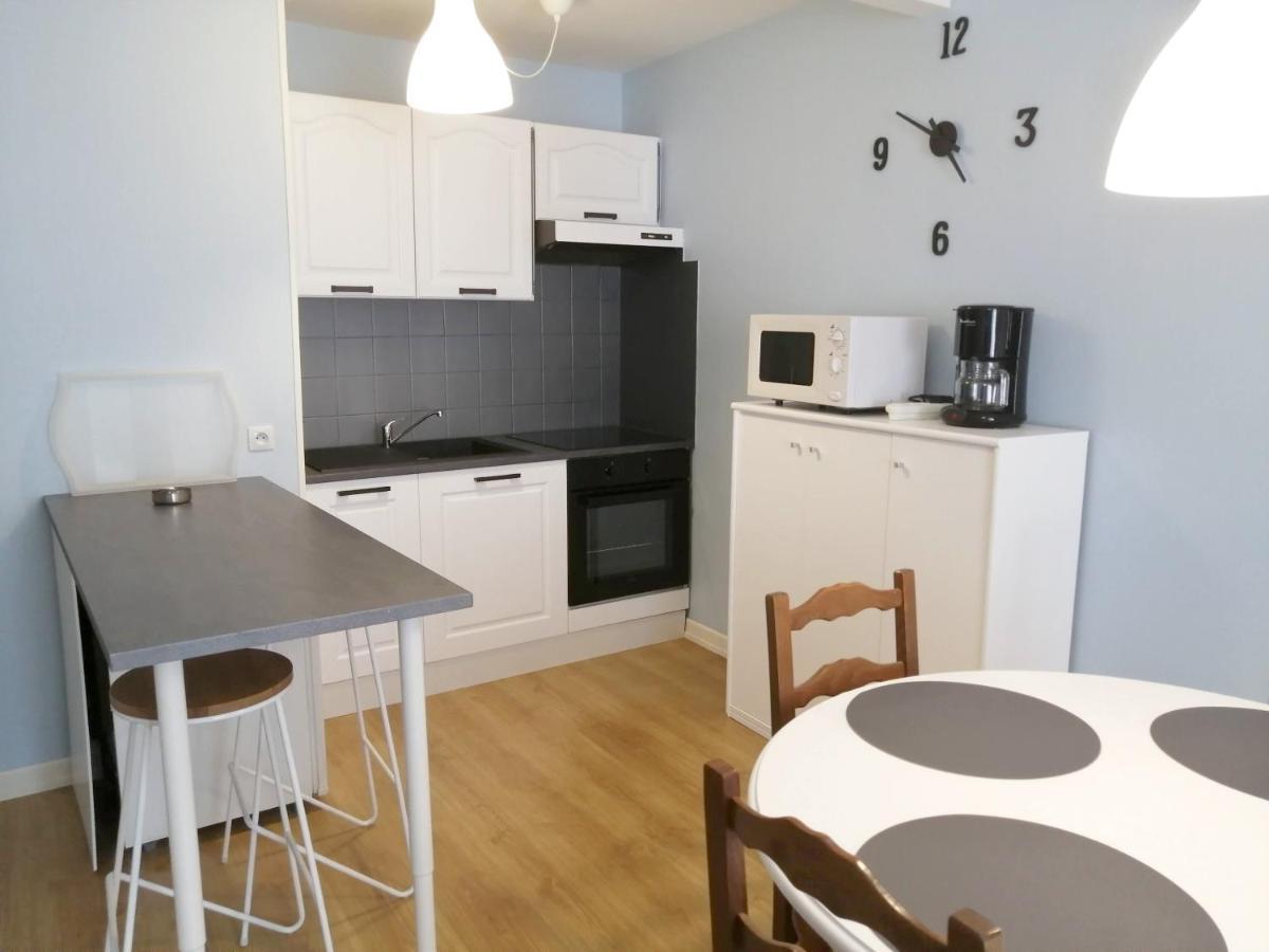 Chez Gustou Apartment Chaudes-Aigues Bagian luar foto